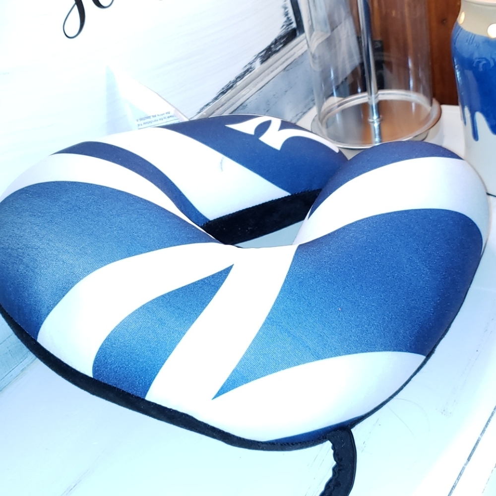New York Yankees Travel Pillow MLB